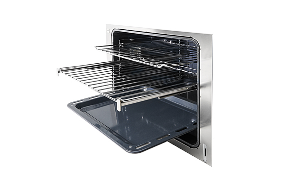 Pull-out telescopic shelves